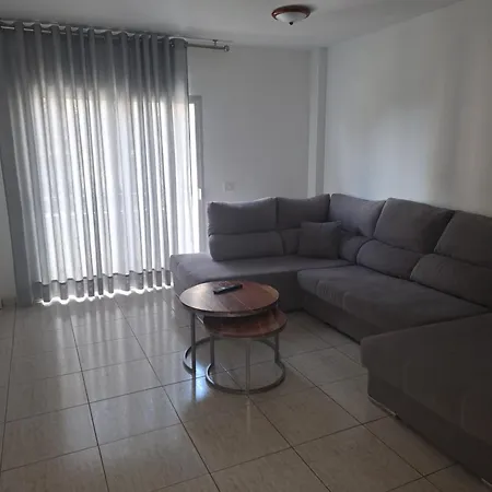 Apartamentos Frontera